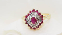 Bague or jaune, rubis et diamants - Castafiore