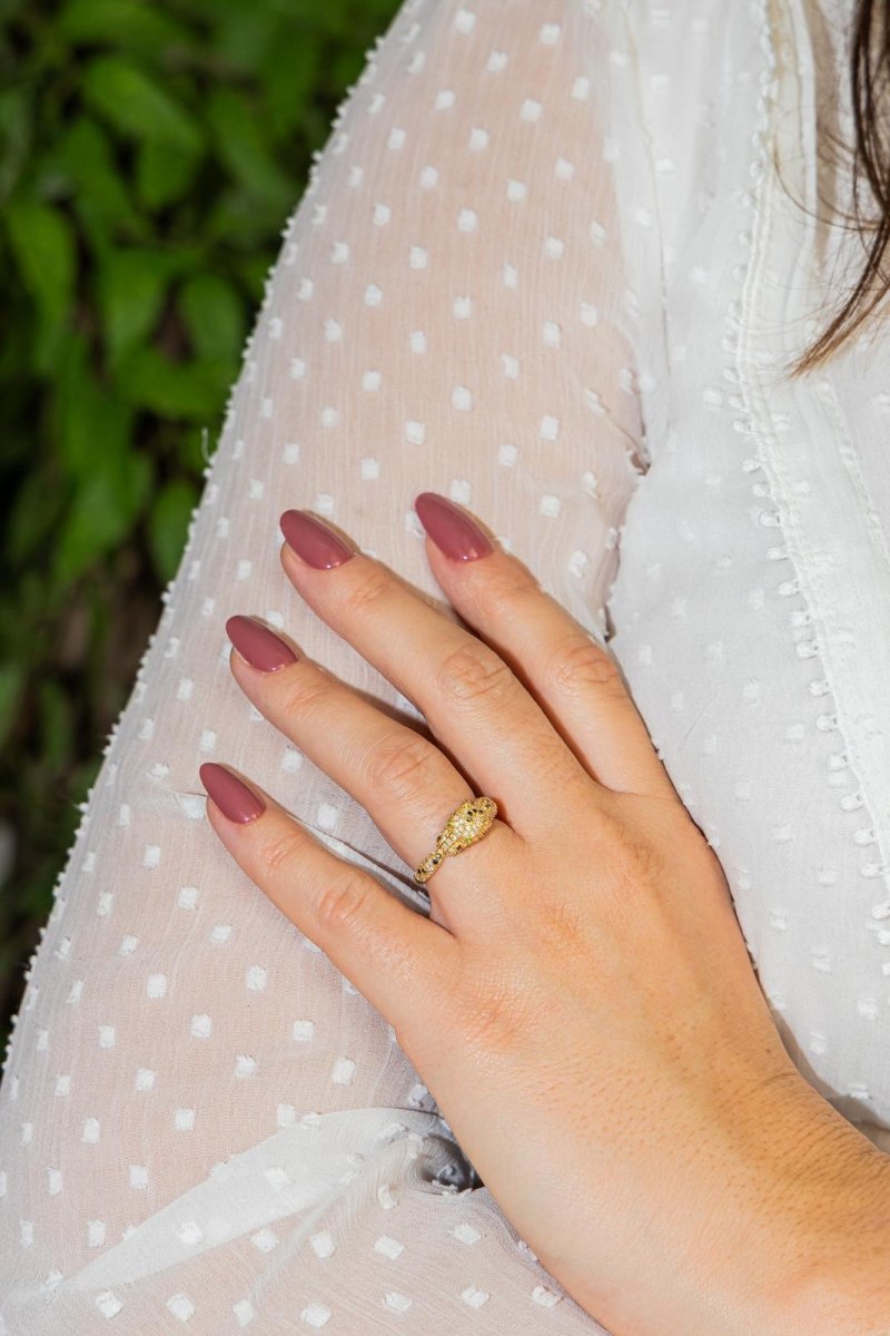 Bague Panthère en or jaune et diamant - Castafiore