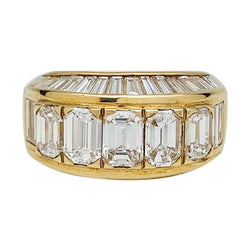 Bague pavage en or jaune et diamants - Castafiore