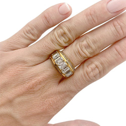 Bague pavage en or jaune et diamants - Castafiore