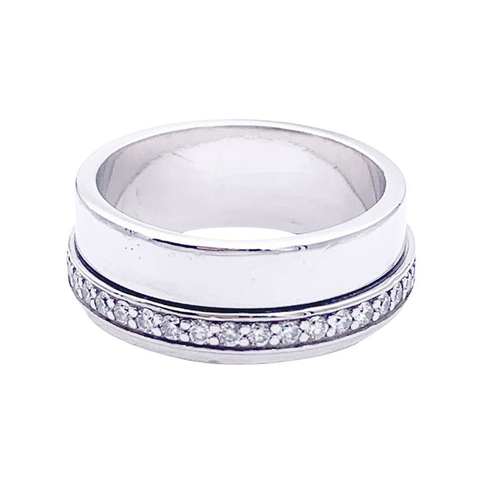 Bague PIAGET "Possession" en or blanc et diamants - Castafiore