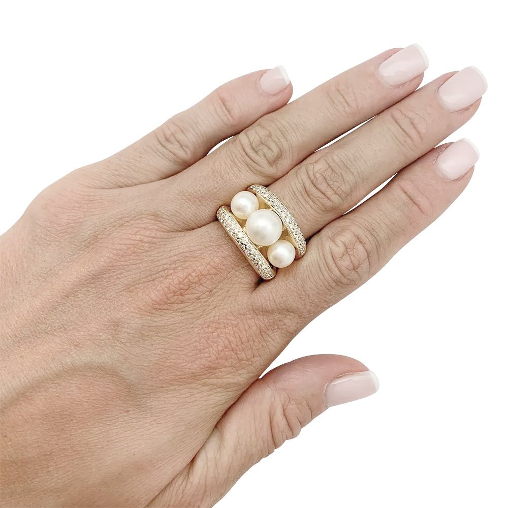 Bague Poiray, "Fidji", or jaune, perle et diamants. - Castafiore
