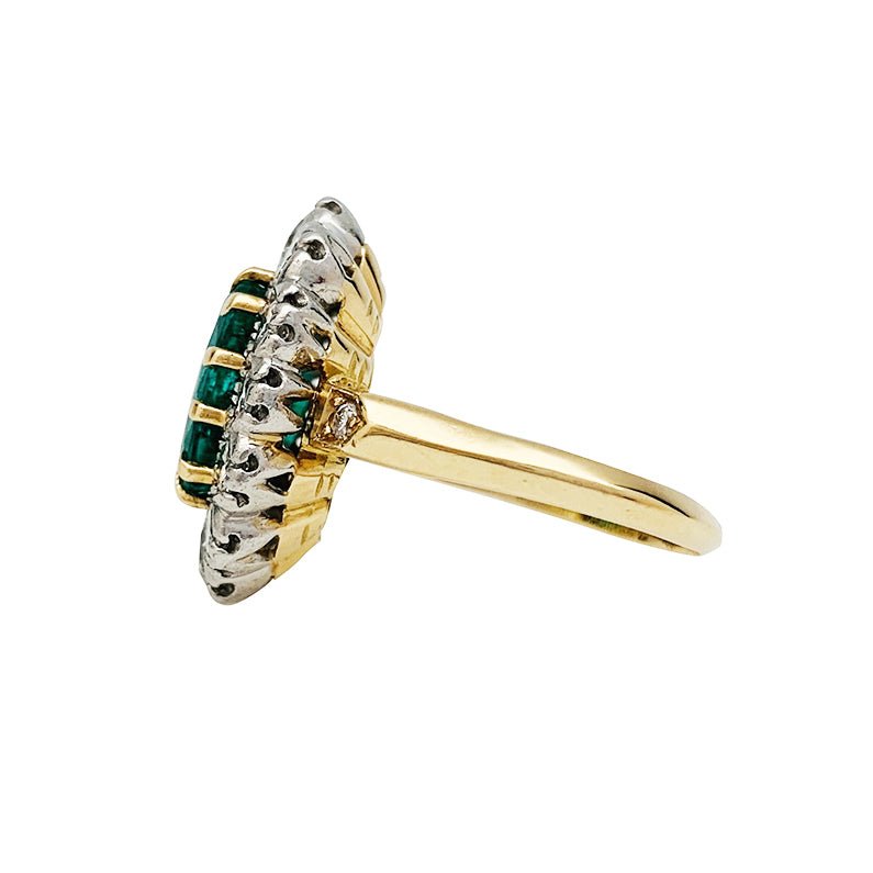 Bague pompadour or jaune et platine, émeraude 2.70 carats, diamants - Castafiore