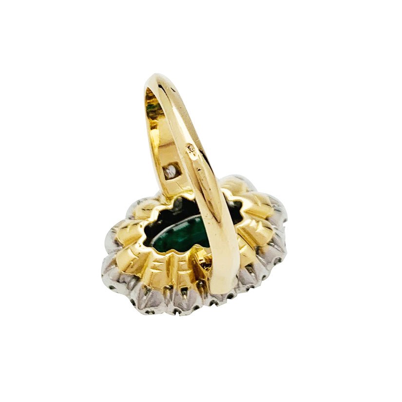Bague pompadour or jaune et platine, émeraude 2.70 carats, diamants - Castafiore