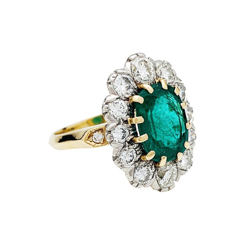 Bague pompadour or jaune et platine, émeraude 2.70 carats, diamants - Castafiore