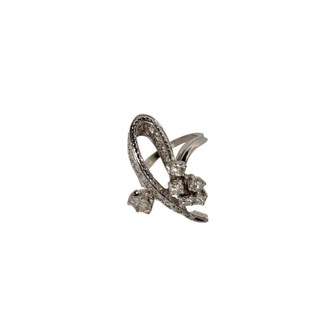 Bague Ruban en or blanc et diamants - Castafiore