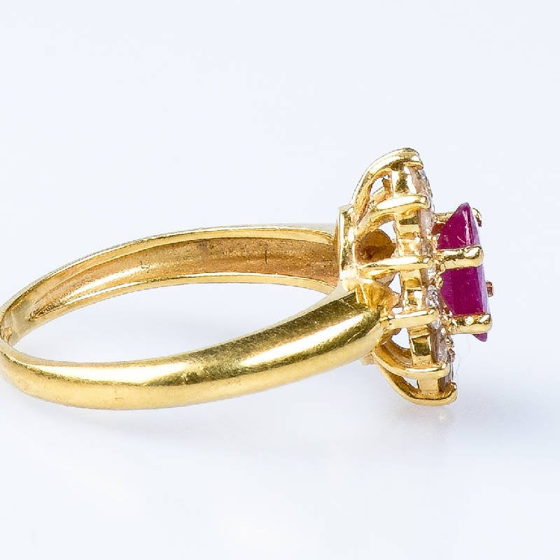 Bague rubis diamant en or jaune 18 carats - Castafiore