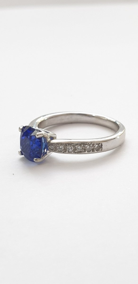 Bague saphir diamants - Castafiore