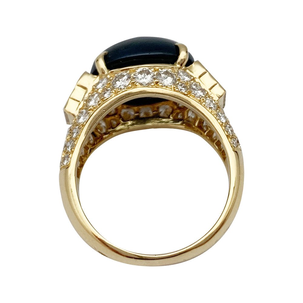 Bague saphir en or jaune et diamants - Castafiore