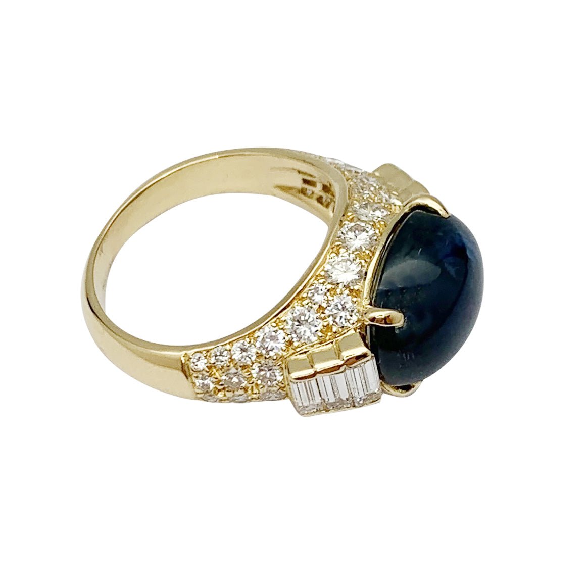 Bague saphir en or jaune et diamants - Castafiore