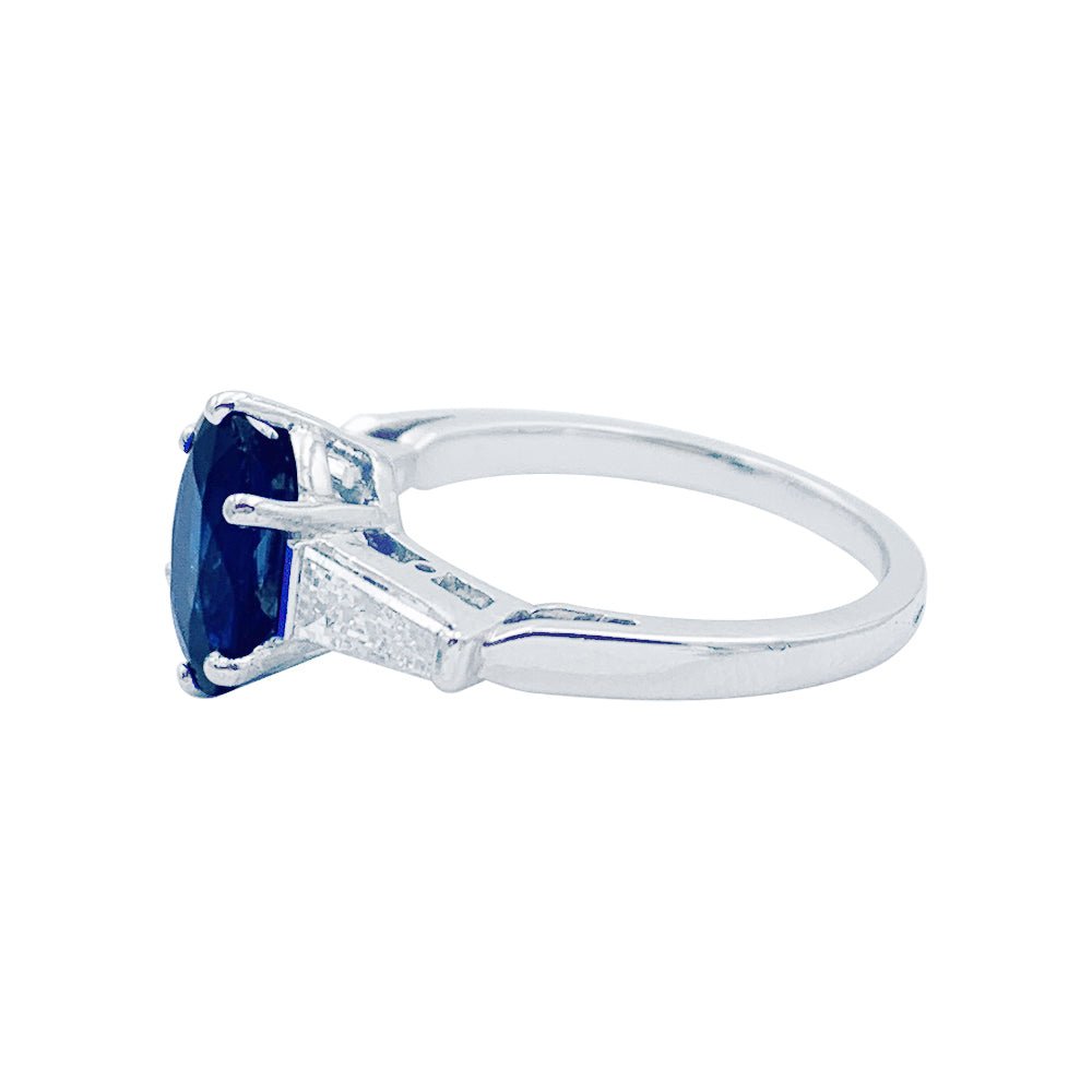 Bague saphir, platine et diamants - Castafiore