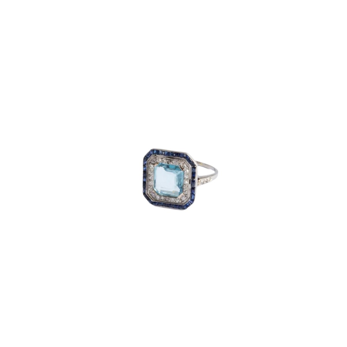 Bague sertie d'une aigue-marine et de saphirs baguettes - Castafiore