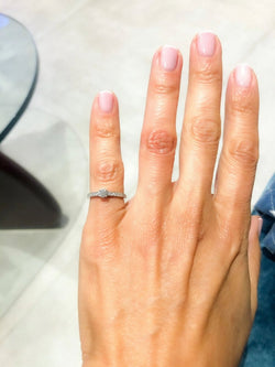 Bague solitaire diamant sur or gris - Castafiore