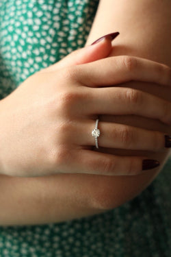 Bague Solitaire en or blanc diamant - Castafiore