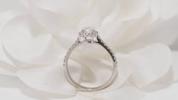 Bague solitaire en or blanc et diamant - Castafiore