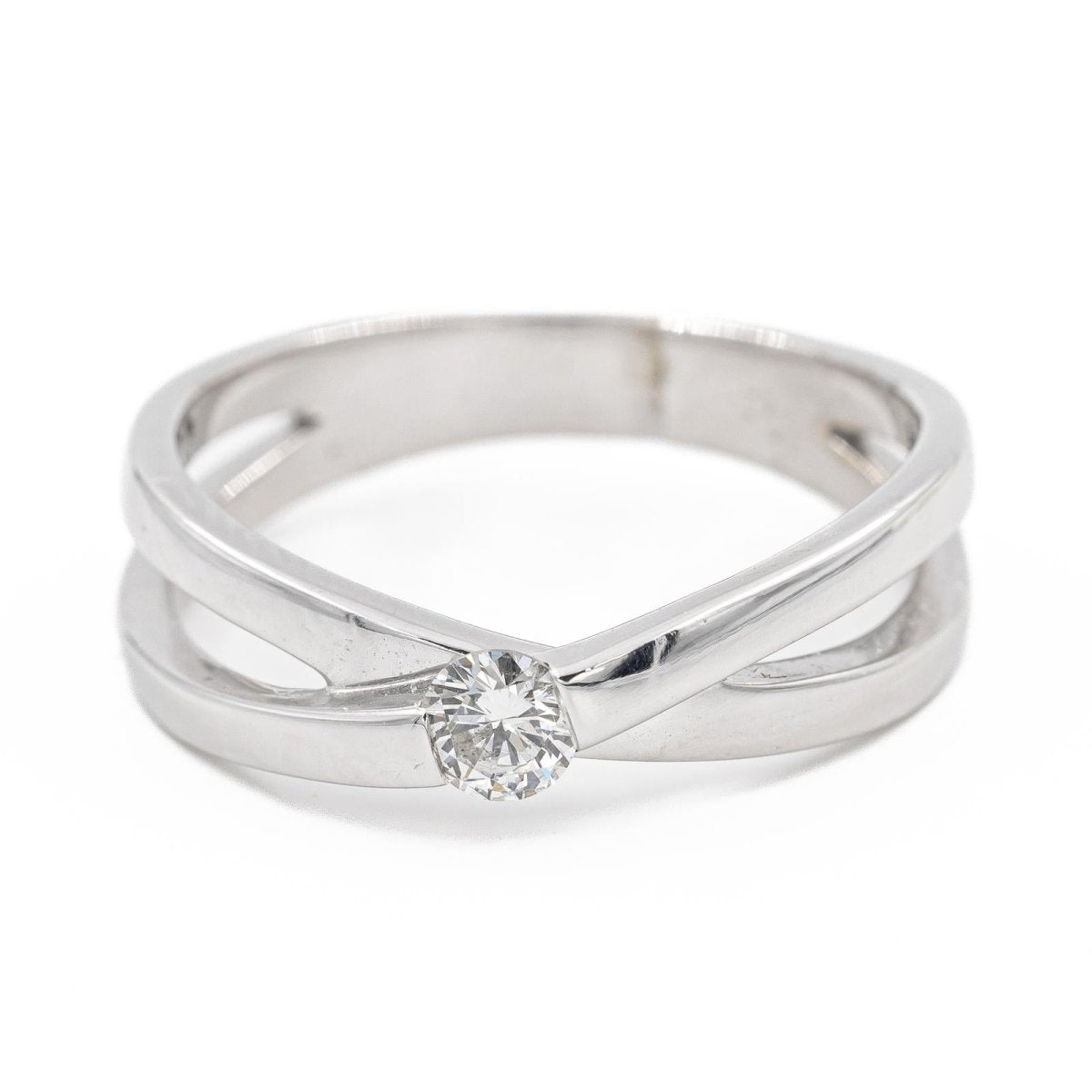 Bague solitaire en or blanc et diamant - Castafiore