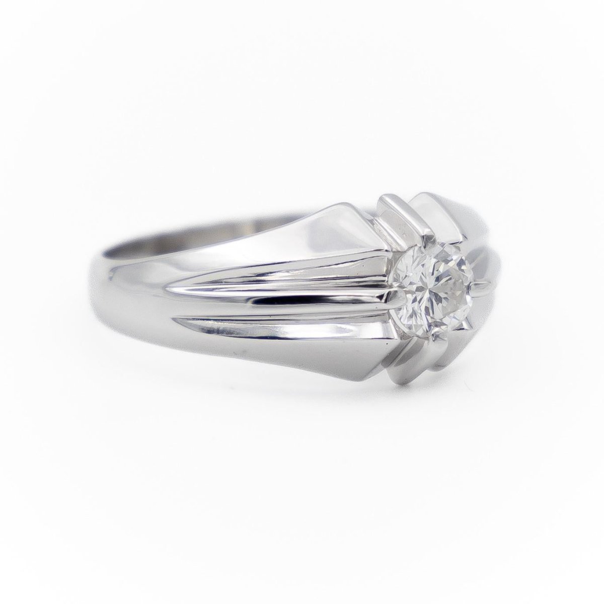 Bague Solitaire en or blanc et diamants - Castafiore