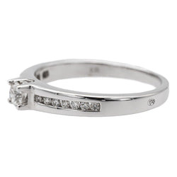 Bague Solitaire en or blanc et diamants - Castafiore