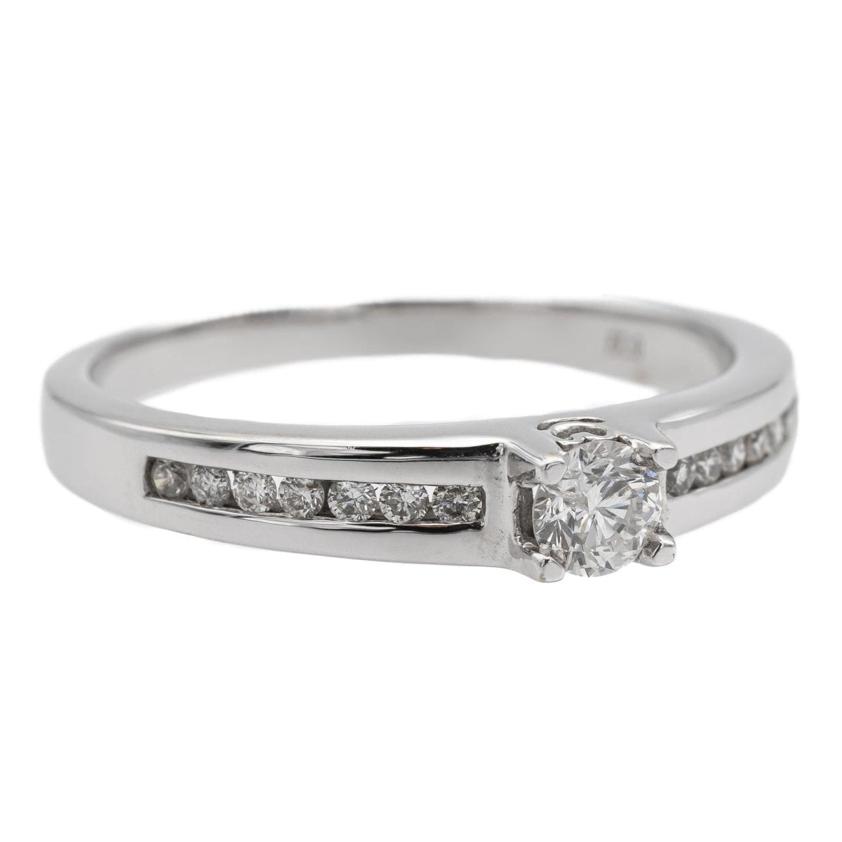 Bague Solitaire en or blanc et diamants - Castafiore
