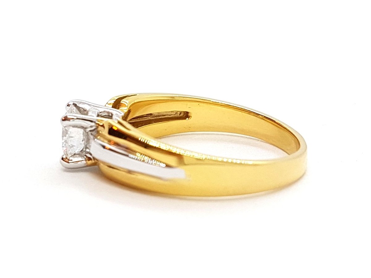 Bague Solitaire Or jaune Diamant - Castafiore