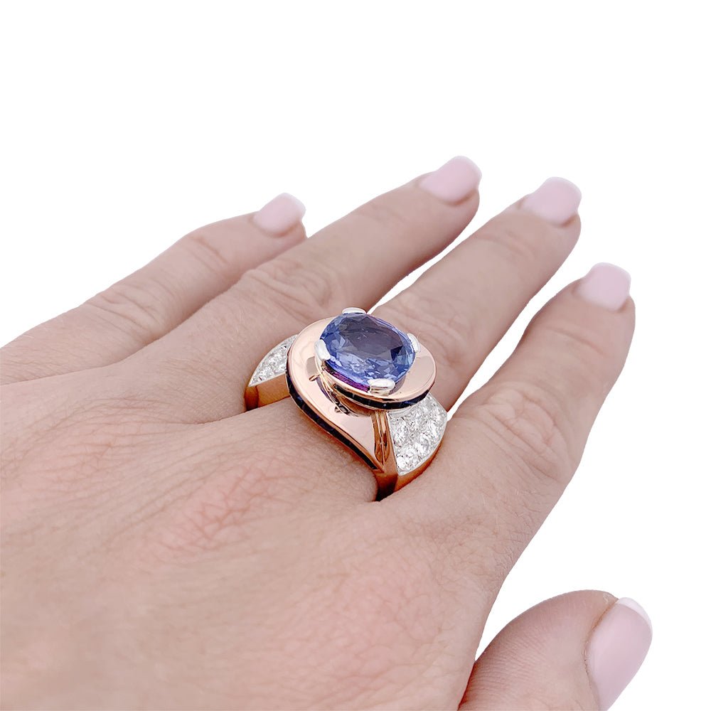 Bague Tank en or rose, platine, saphirs et diamants - Castafiore