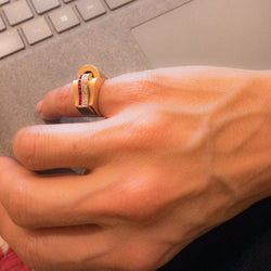 Bague tank en or rose,diamant et rubis de synthèses - Castafiore