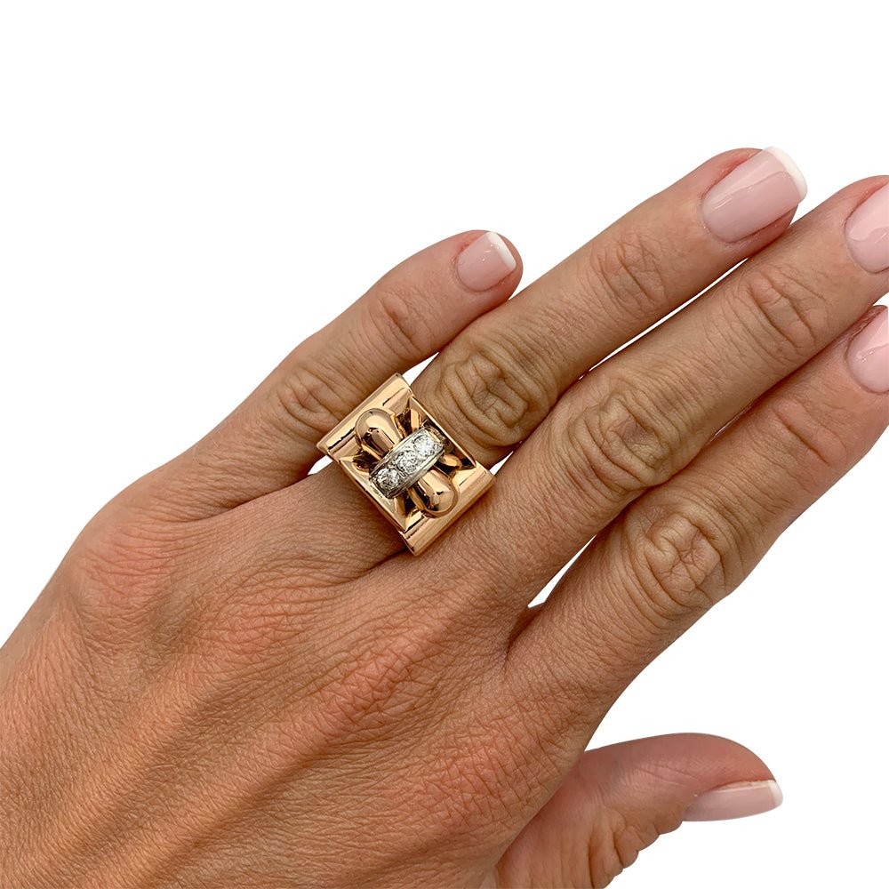 Bague tank or rose, blanc et diamants - Castafiore