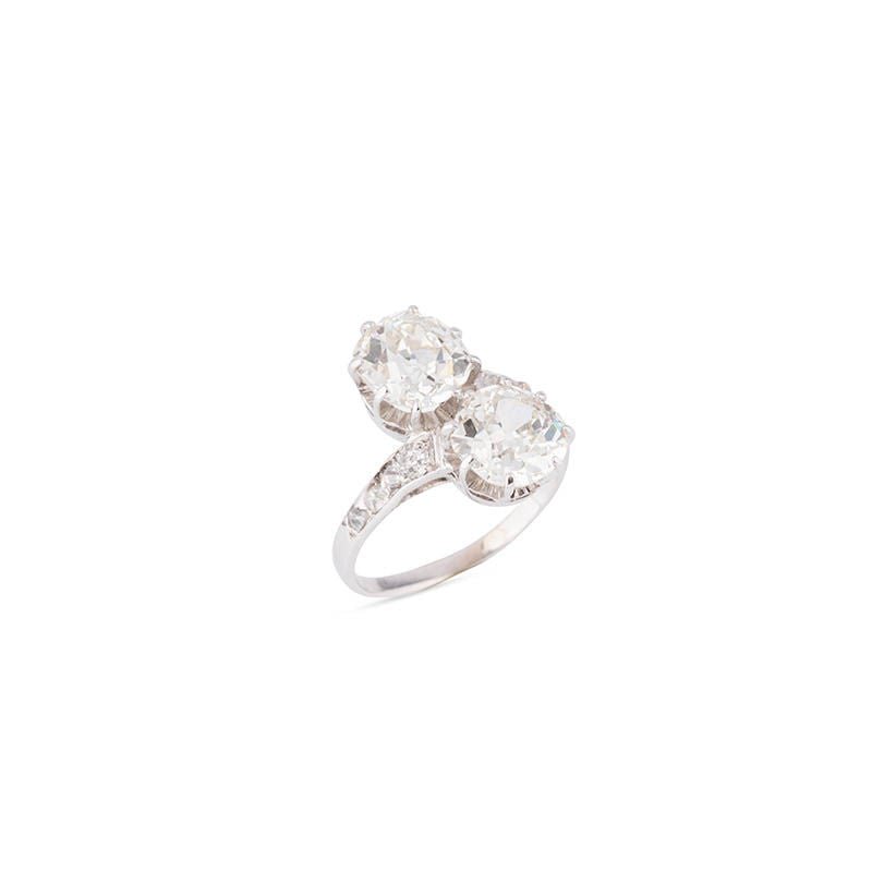 Bague Toi et Moi en platine, or blanc et diamants - Castafiore