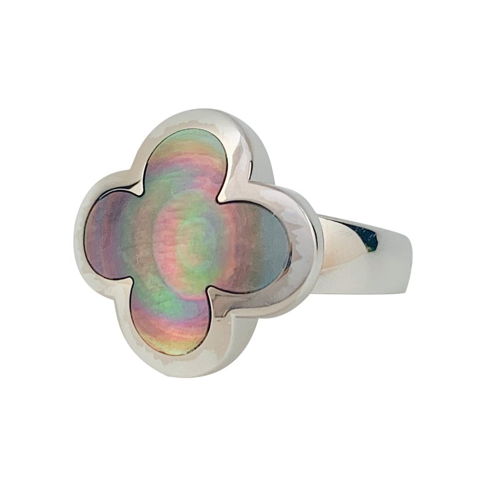 Bague VAN CLEEF & ARPELS modèle "Pure Alhambra" en or blanc, nacre grise - Castafiore