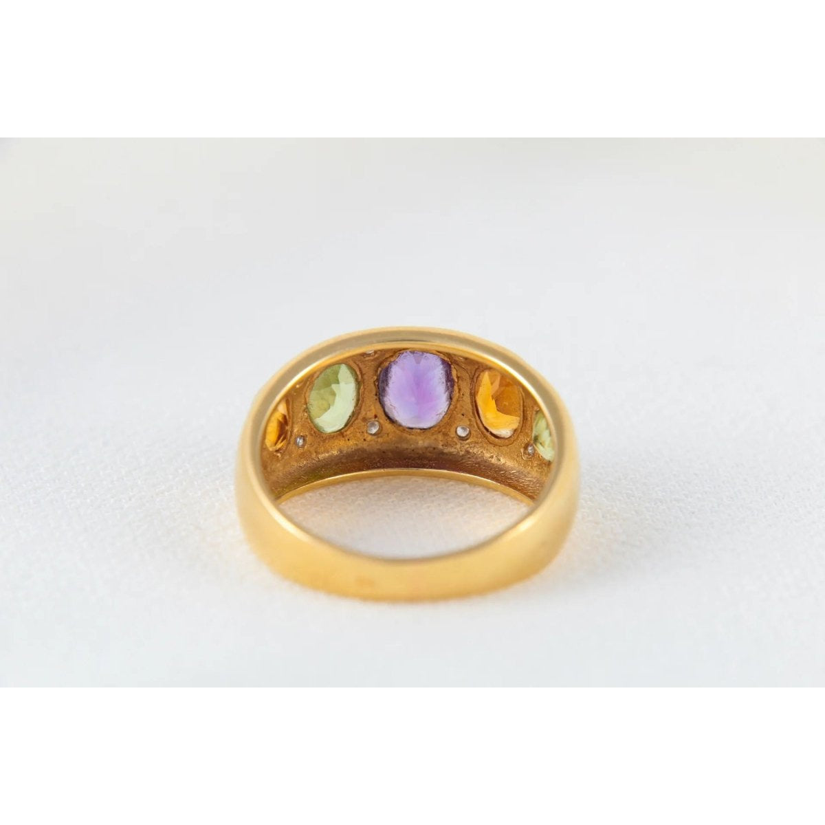 Bague Vintage en Or, Diamants et Pierres Fines - Castafiore