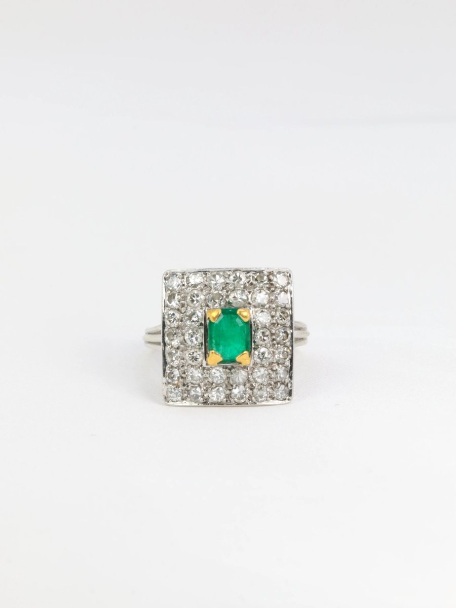 Bague vintage en or, émeraude et diamants - Castafiore