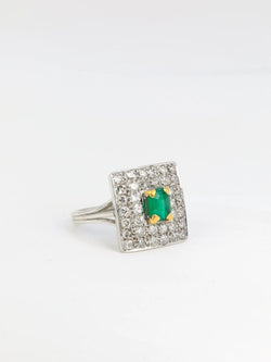 Bague vintage en or, émeraude et diamants - Castafiore