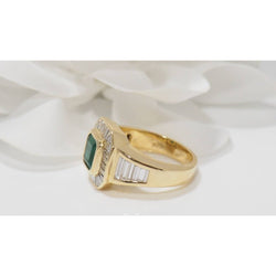 Bague vintage en or jaune, émeraude et diamants - Castafiore