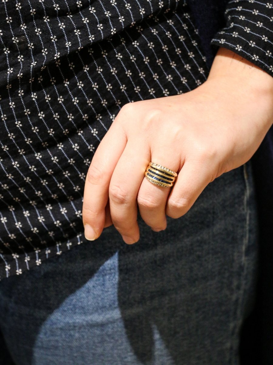 Bague vintage en or, saphirs et diamants - Castafiore