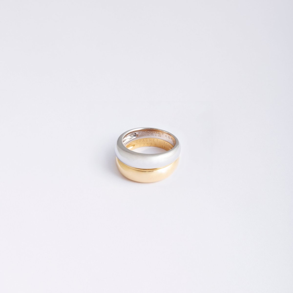 Bagues CHAUMET "jonc" en or jaune et or gris - Castafiore