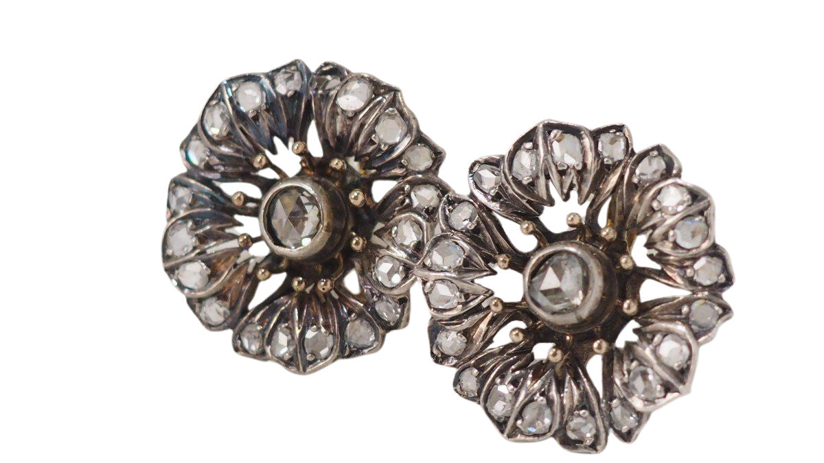 Boucles d'Oreilles Anciennes En Or Jaune Et Argent Ornées De Diamants - Castafiore