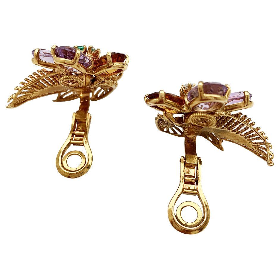 Boucles d'oreilles BOUCHERON "Fleur" or jaune et platine, pierres de couleur - Castafiore