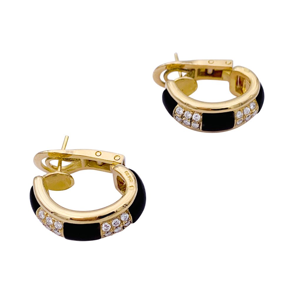 Boucles d'oreilles BOUCHERON "Les Plurielles", en or jaune, diamants et bois d'amourette - Castafiore