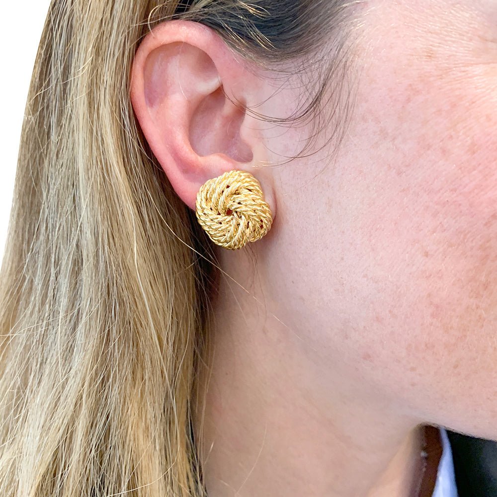 Boucles d'oreilles BOUCHERON vintage en or jaune - Castafiore