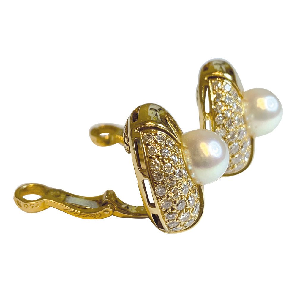Boucles d'oreilles CARTIER, en or jaune, perles et diamants - Castafiore
