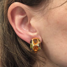 Boucles d'oreilles CHANEL, "Coco", or jaunes et pierres fines - Castafiore