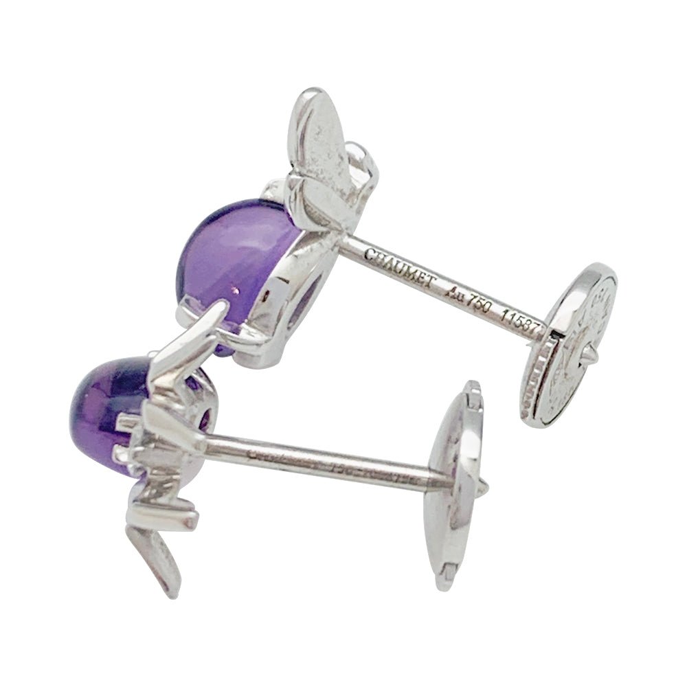 Boucles d'oreilles CHAUMET, "Attrape-moi...si tu m'aimes", or blanc, améthystes - Castafiore