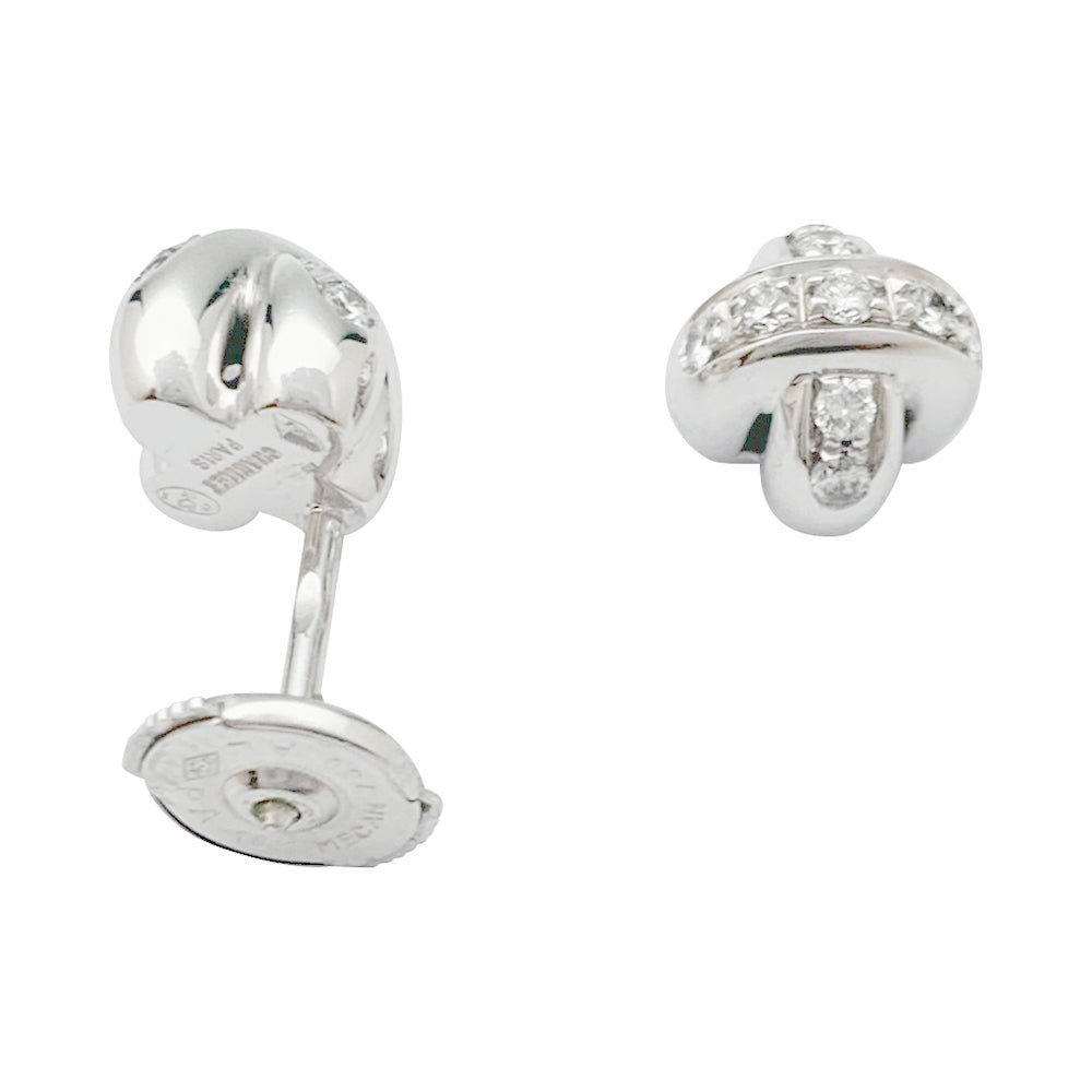Boucles d'oreilles CHAUMET, "Liens" en or blanc et diamants - Castafiore