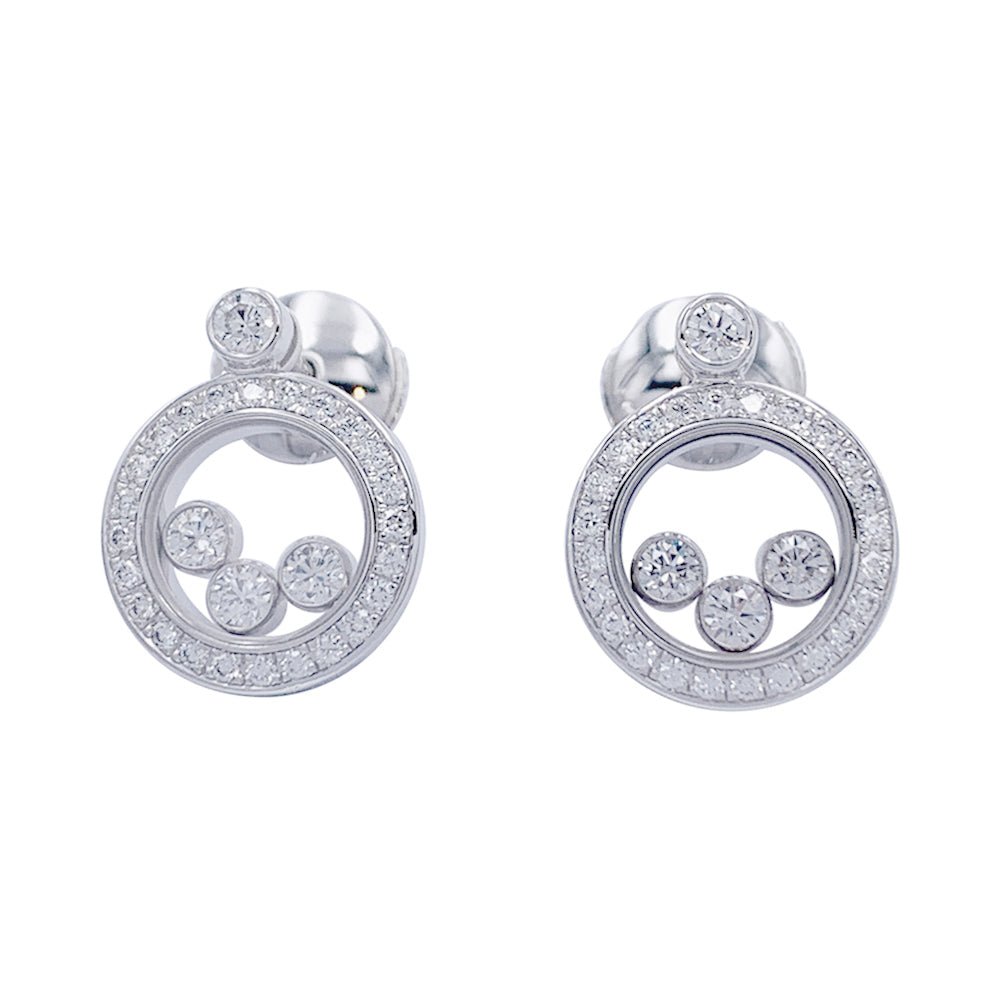 Boucles d'oreilles Chopard, "Happy Diamonds" en or blanc, diamants - Castafiore