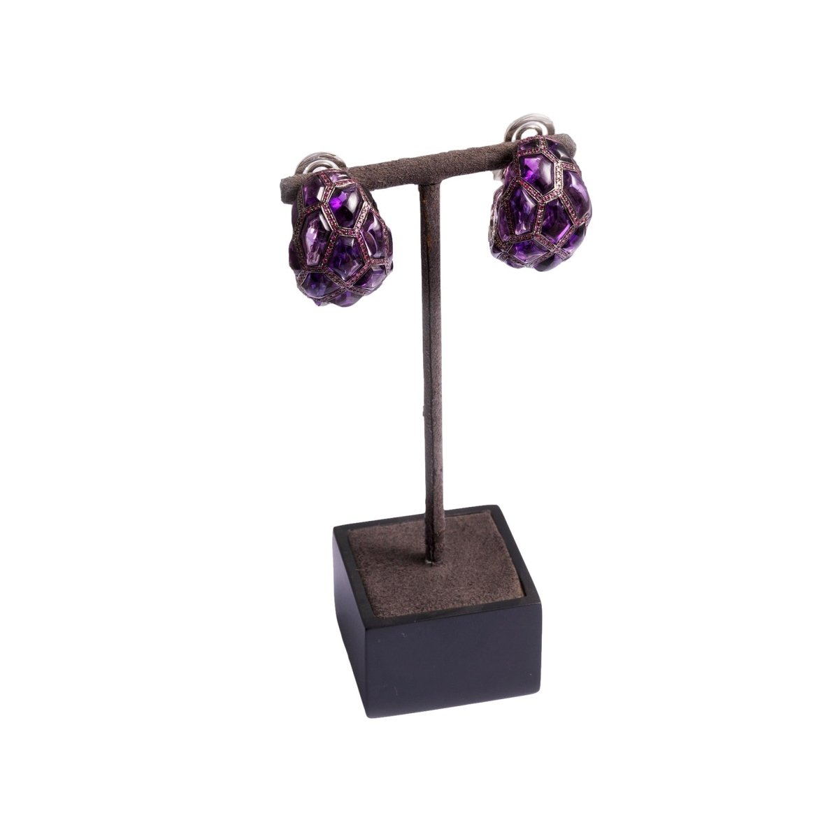 Boucles d'oreilles Clip DE GRISOGONO en or blanc et améthystes - Castafiore