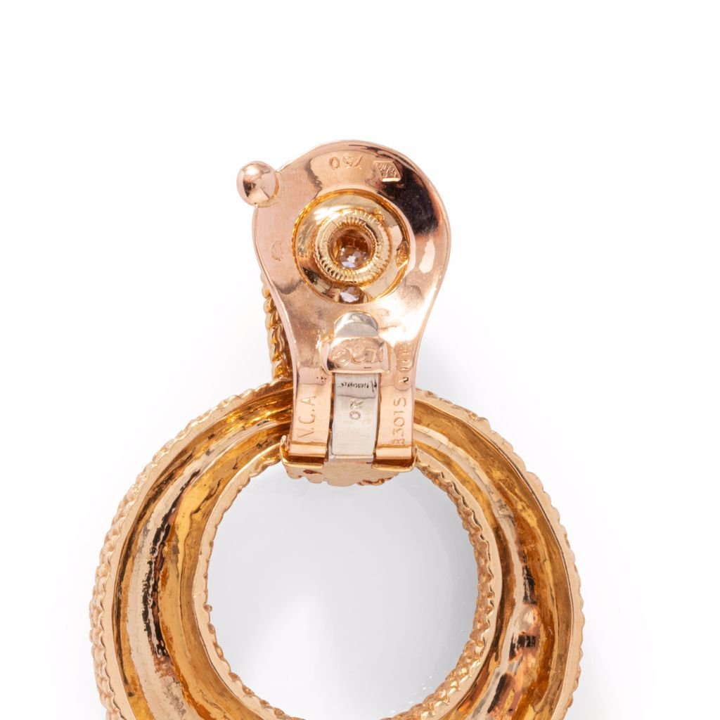 Boucles d'oreilles Clip VAN CLEEF & ARPELS en or jaune et diamants - Castafiore