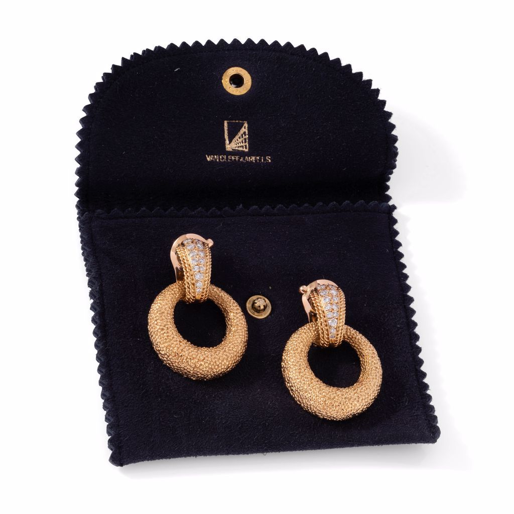 Boucles d'oreilles Clip VAN CLEEF & ARPELS en or jaune et diamants - Castafiore