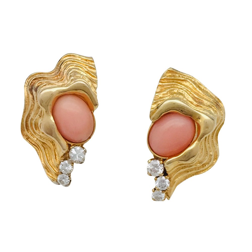 Boucles d'oreilles clips or jaune, corail et diamants - Castafiore