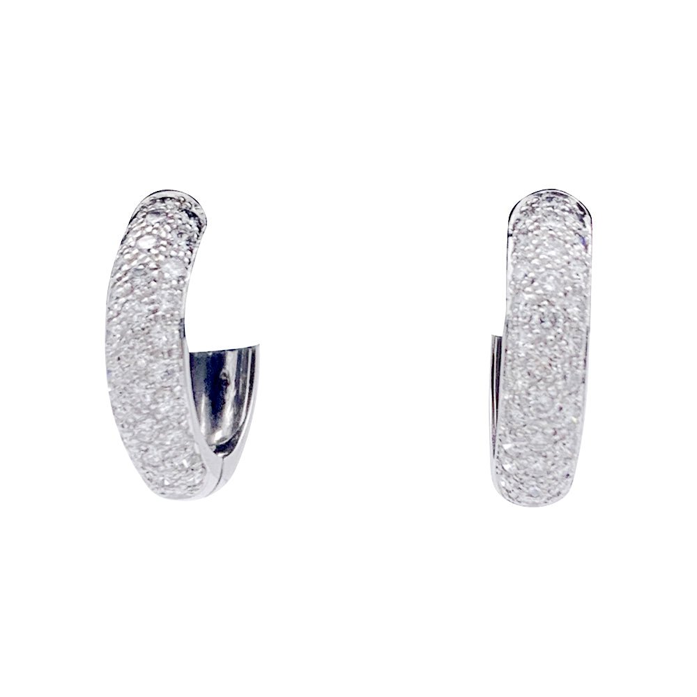 Boucles d'oreilles créoles en or blanc, diamants. - Castafiore