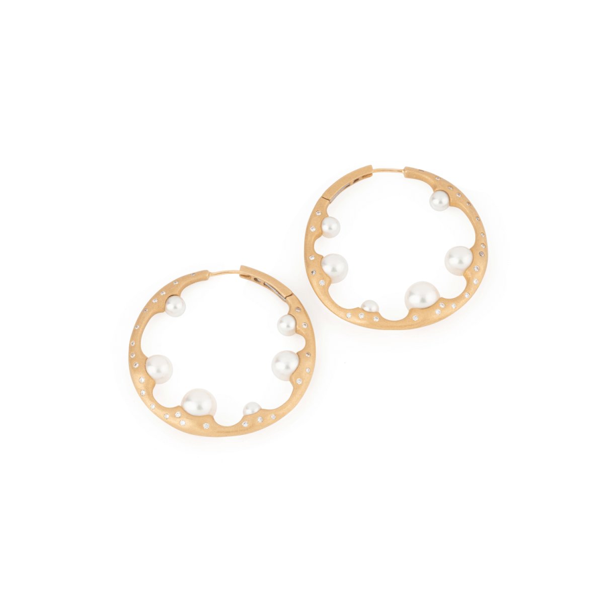 Boucles d'oreilles Créoles MIKIMOTO en or jaune et perles - Castafiore
